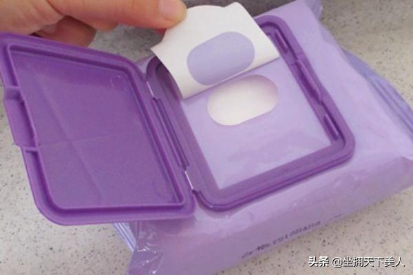 化妆棉和卸妆棉的区别（化妆棉和卸妆棉有什么不同）